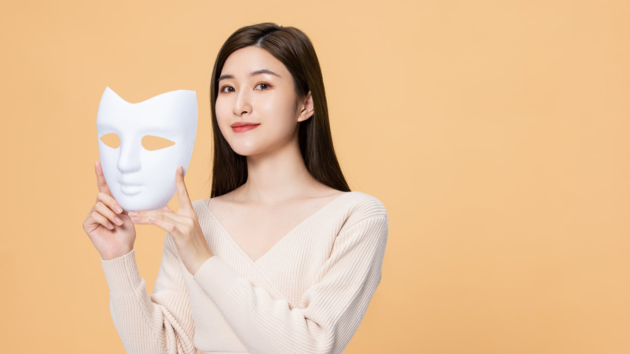 Filler vs. Botox: What's the Difference?